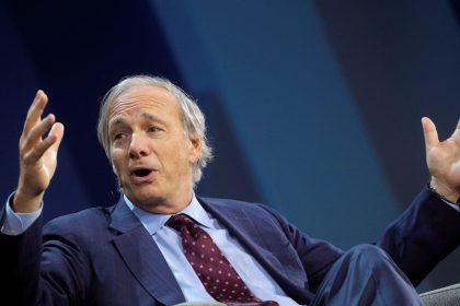 Ray Dalio says the Fed faces a tough balancing act as the economy faces 'enormous amount of debt'