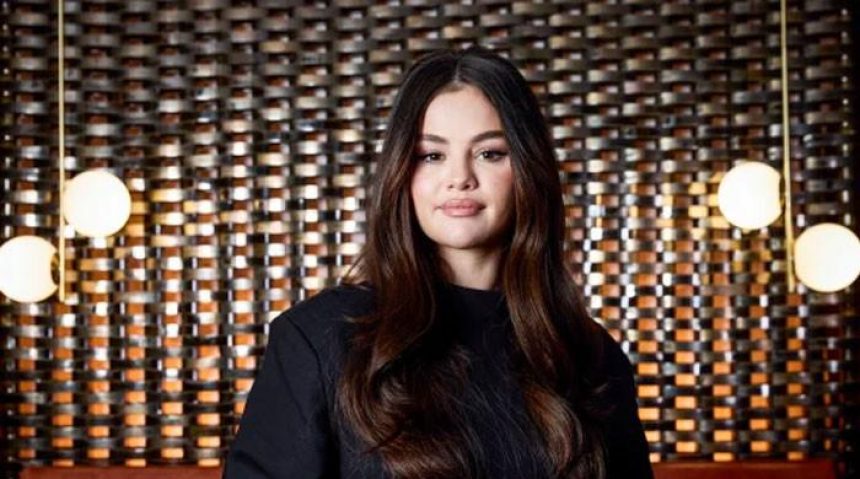 Selena Gomez finally addresses engagement rumors with a staunch clapback