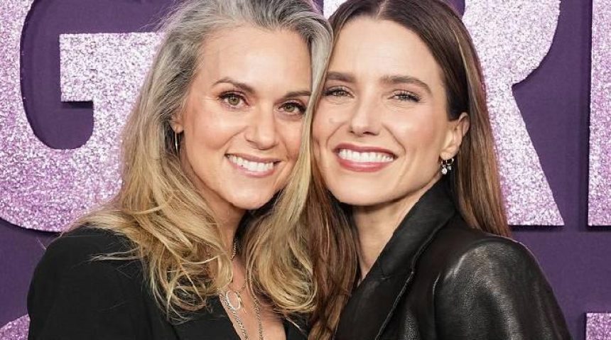 Sophia Bush, Hilarie Burton will be moms in 'One Tree Hill' reboot