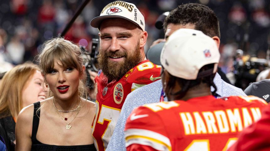 Travis Kelce's Reps Just Addressed That Taylor Swift Breakup PR Contract